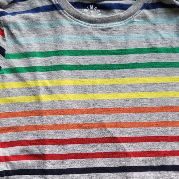 Bundle of Primary tees 10-12 - Picture 8 of 16